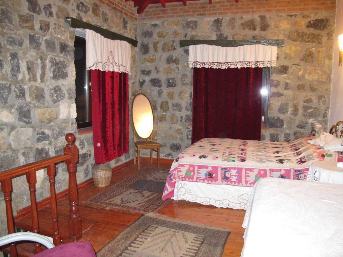 Karaburun Bahce Bed & Breakfast Ngoại thất bức ảnh